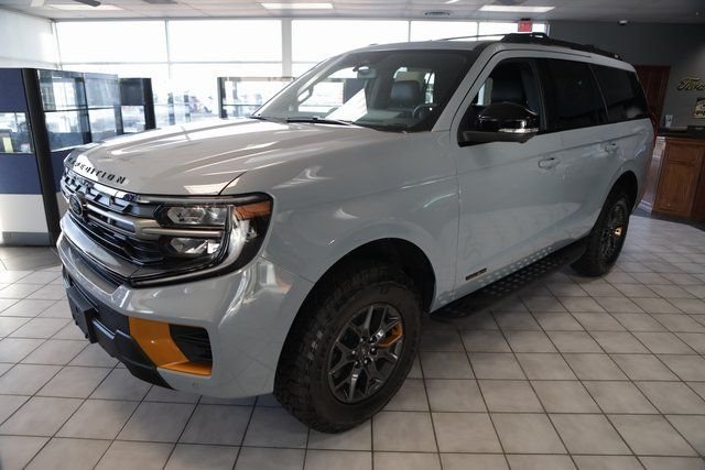 New 2025 Glacier Gray Metallic Tri-Coat Ford TREMOR® image 27