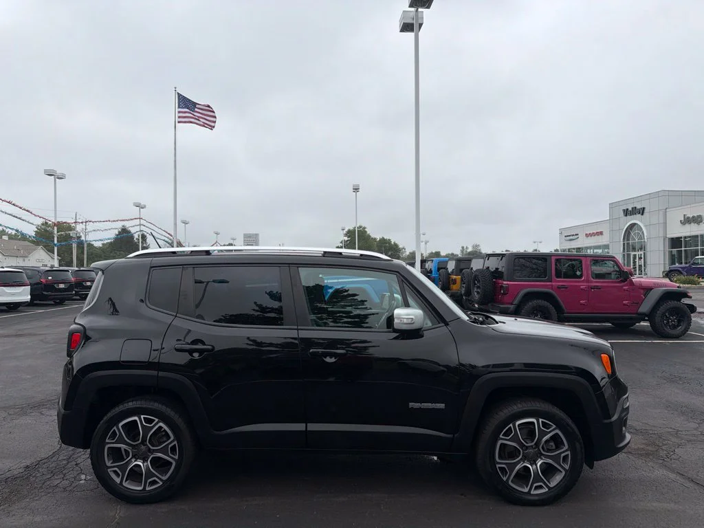 Used 2015 Black Jeep Limited image 9