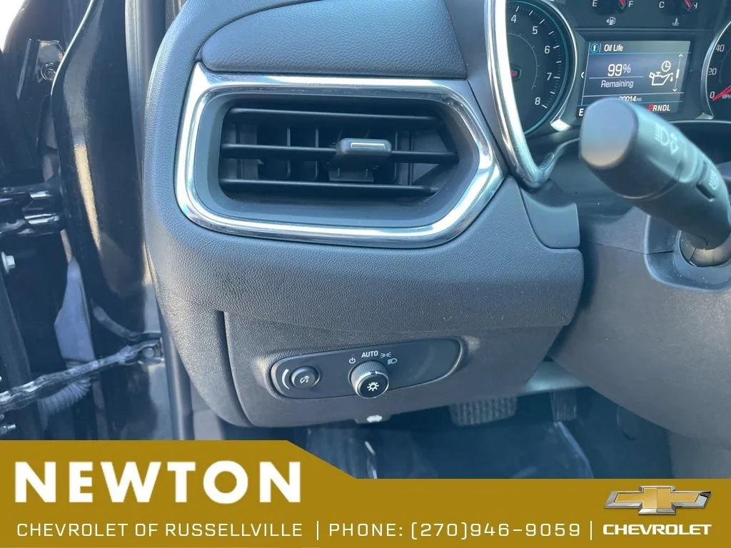 Used 2024 Mosaic Black Metallic Chevrolet LT image 7
