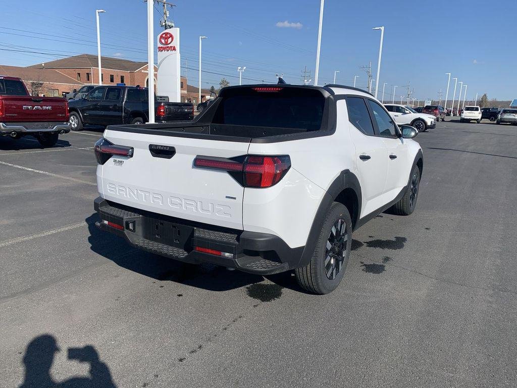 New 2026 White Hyundai SEL AWD image 8