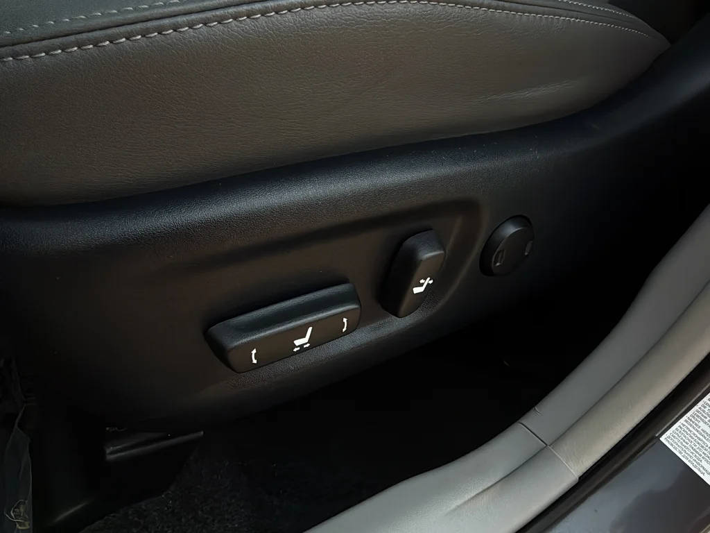 Used 2015 Magnetic Gray Metallic Toyota Four image 10