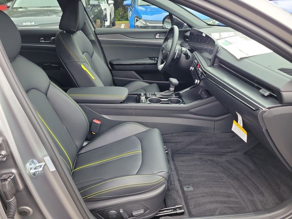 New 2026 Gray Kia GT image 7