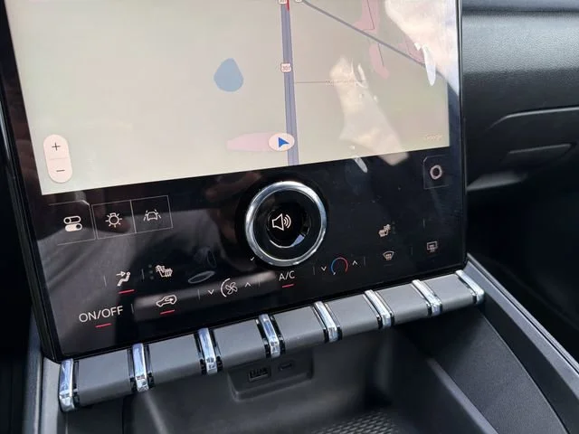 New 2026 Summit White GMC Elevation image 25