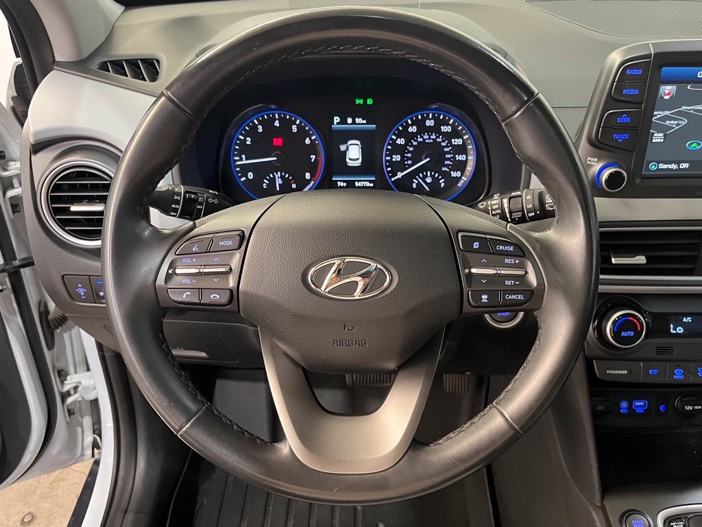Used 2020 White Hyundai Ultimate image 20