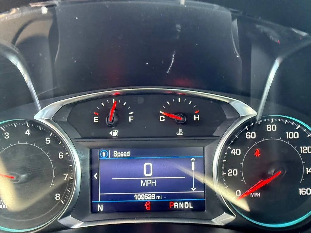 Used 2022 Silver Ice Metallic Chevrolet LT image 13