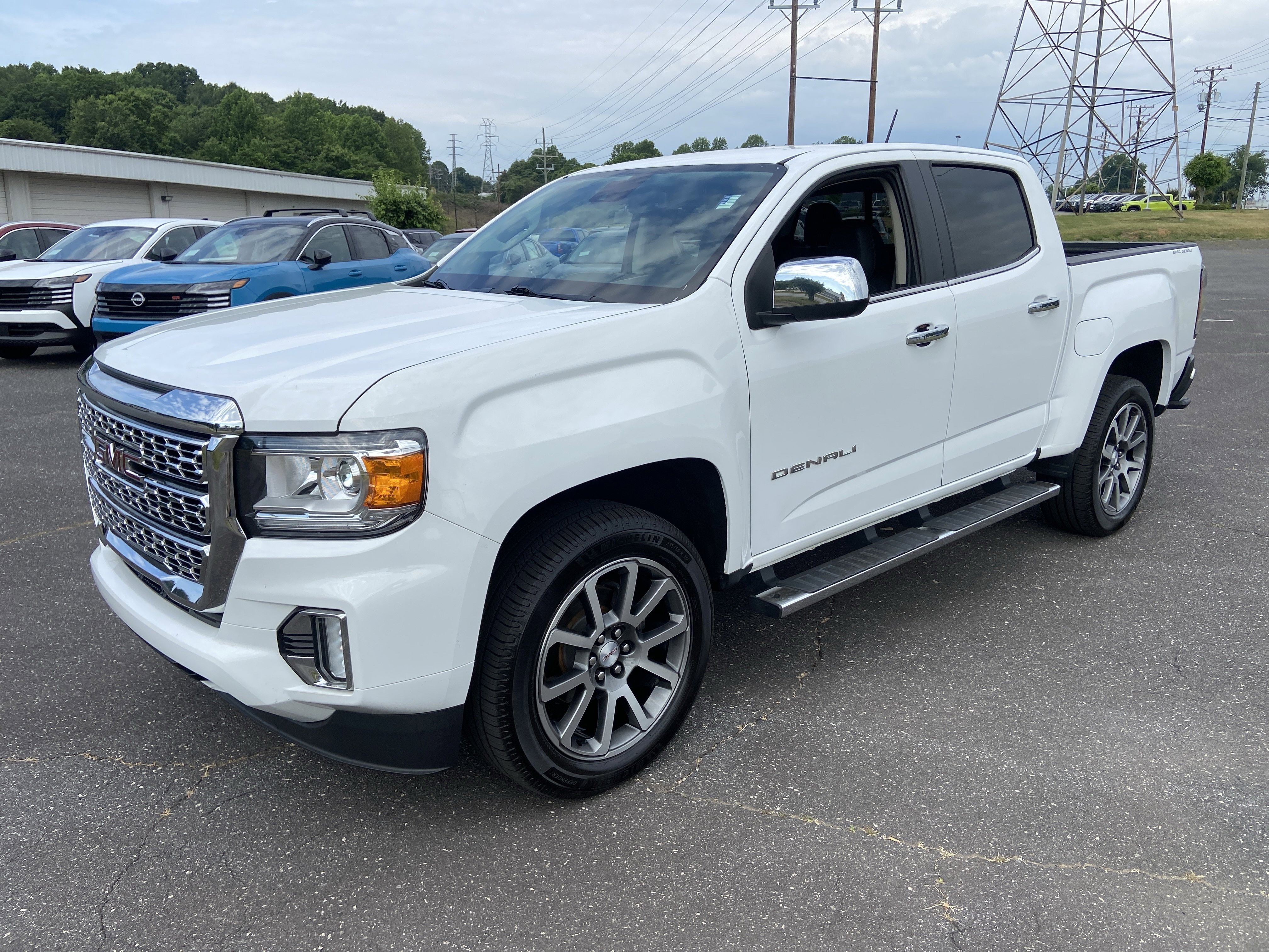 2021 GMC Canyon 4WD Denali Crew Cab Short Box's photo