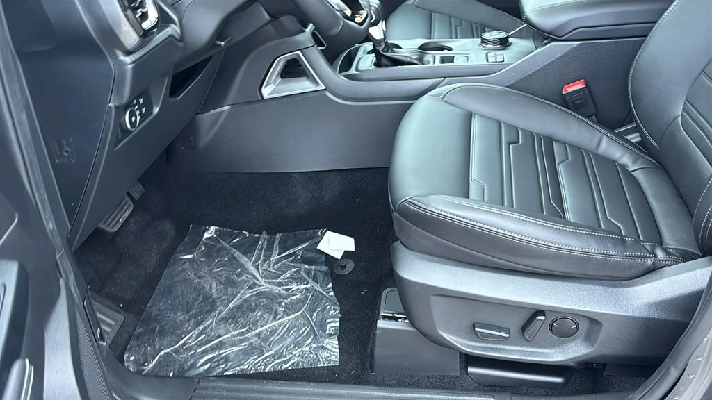 New 2026 Gray Ford Lariat image 24
