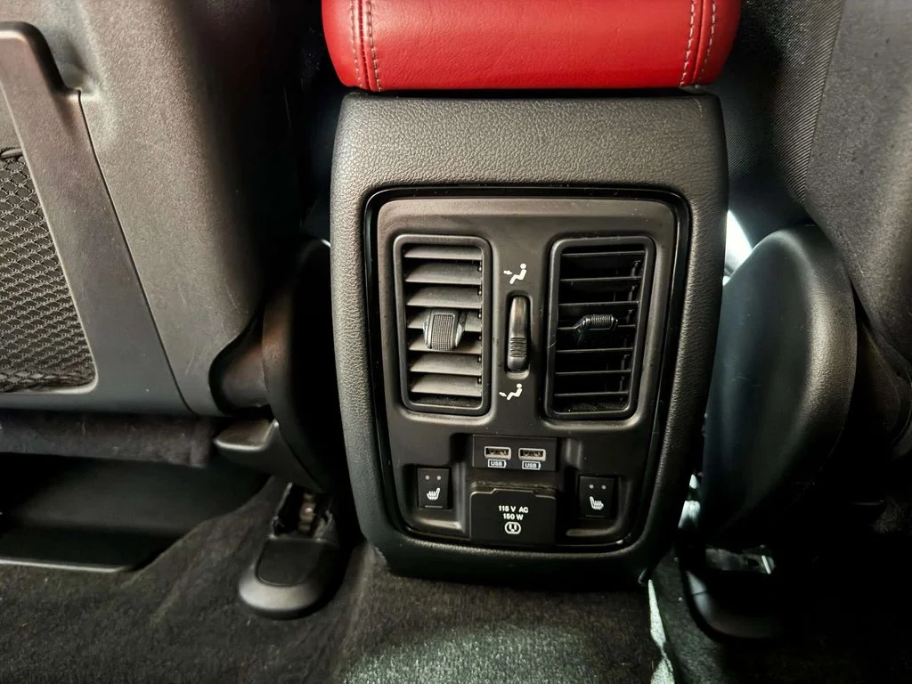 Used 2021 Destroyer Gray Clearcoat Dodge R/T image 22