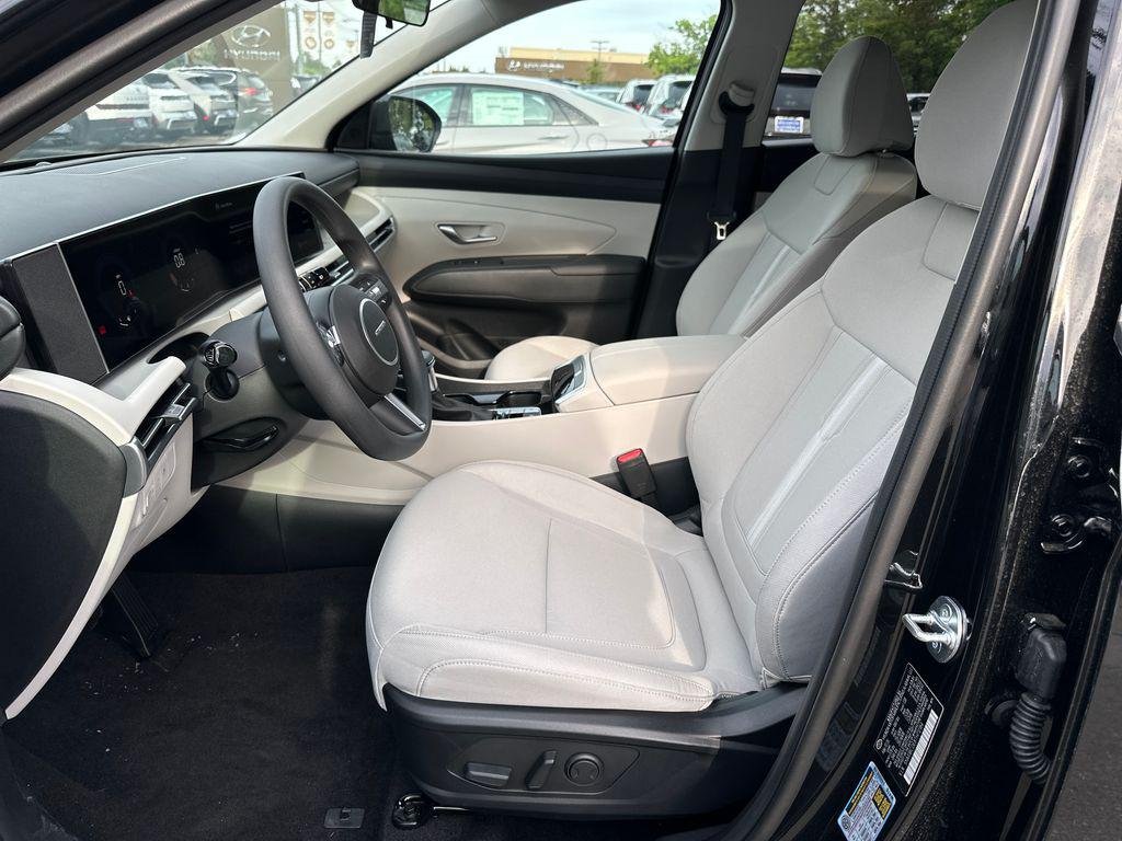 New 2026 Black Hyundai SEL AWD image 12