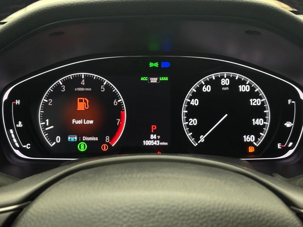 Used 2020 Silver Honda EX-L image 21