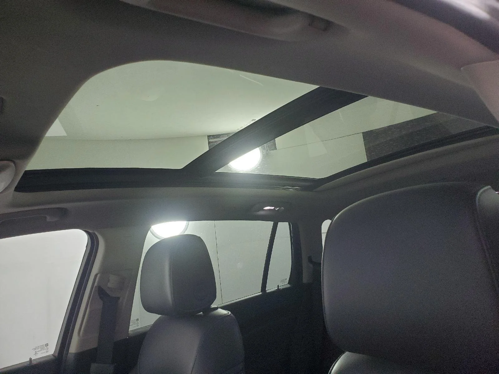 Used 2019 Satin Steel Metallic Buick Premium image 10