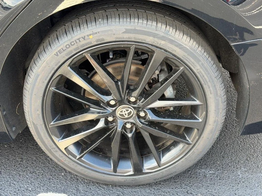 2023 Toyota Camry XSE - Photo 9