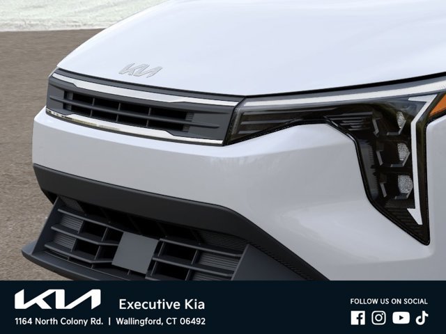 New 2026 Snow White Pearl Kia LXS image 12