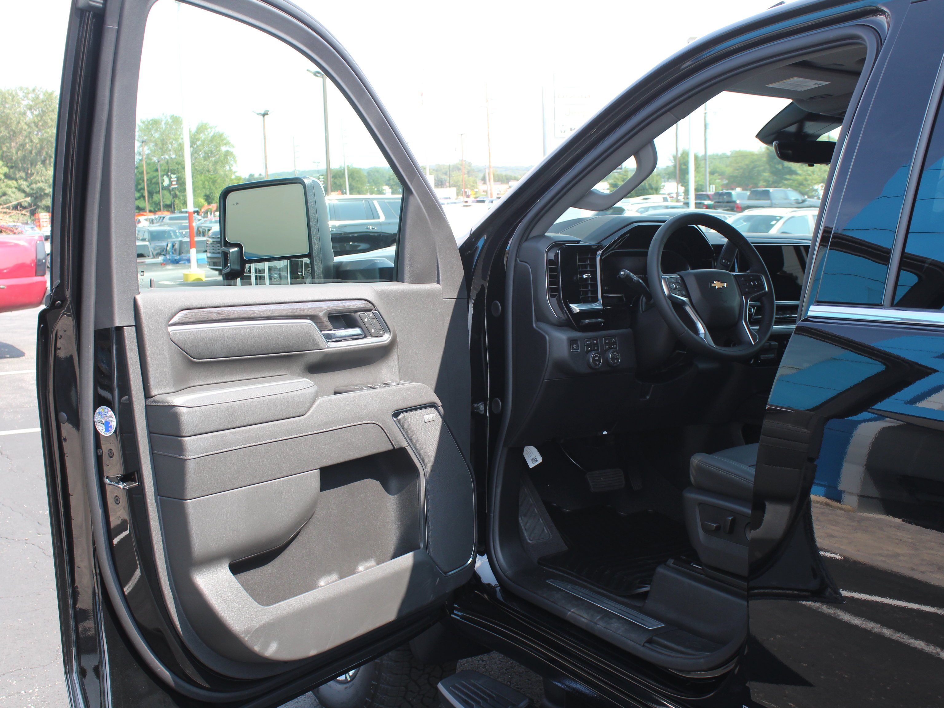 2026 Chevrolet Silverado 2500 HD LTZ - Photo 11