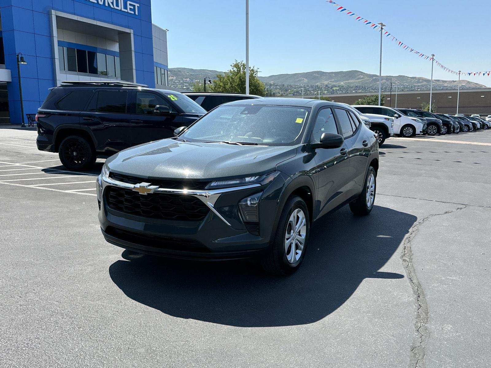 2026 Chevrolet Trax LS - Photo 11