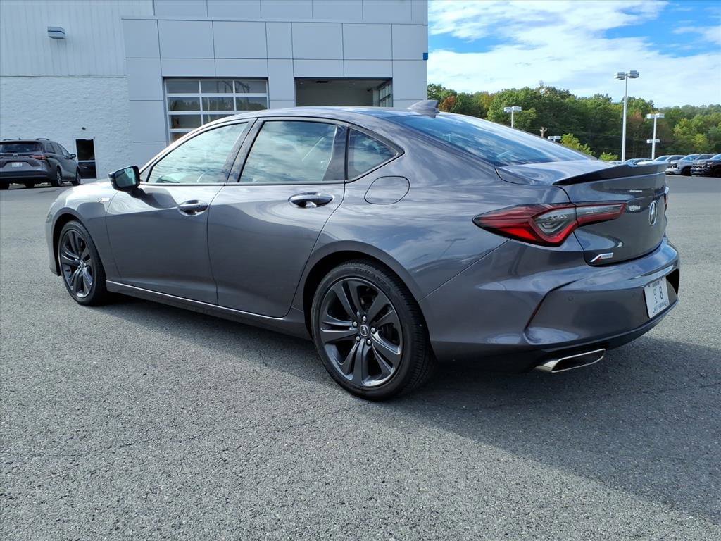 Used 2022 Grey Acura w/A-Spec Package image 3