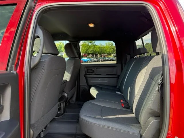 New 2026 Molten Red Pearl-Coat Exterior Paint RAM Black Express image 27