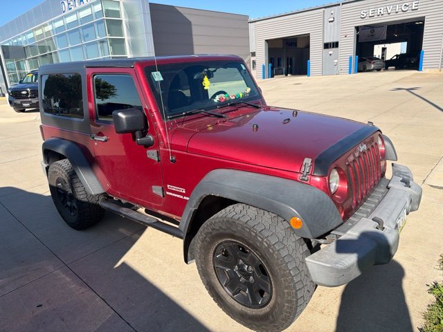 Used 2013 Red Jeep Sport image 2