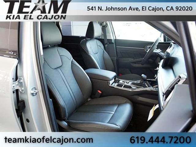 New 2026 White Kia X-Line SX image 15