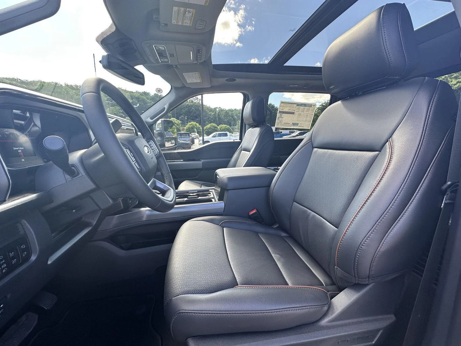 New 2026 Avalanche Ford F-250® Lariat® image 9