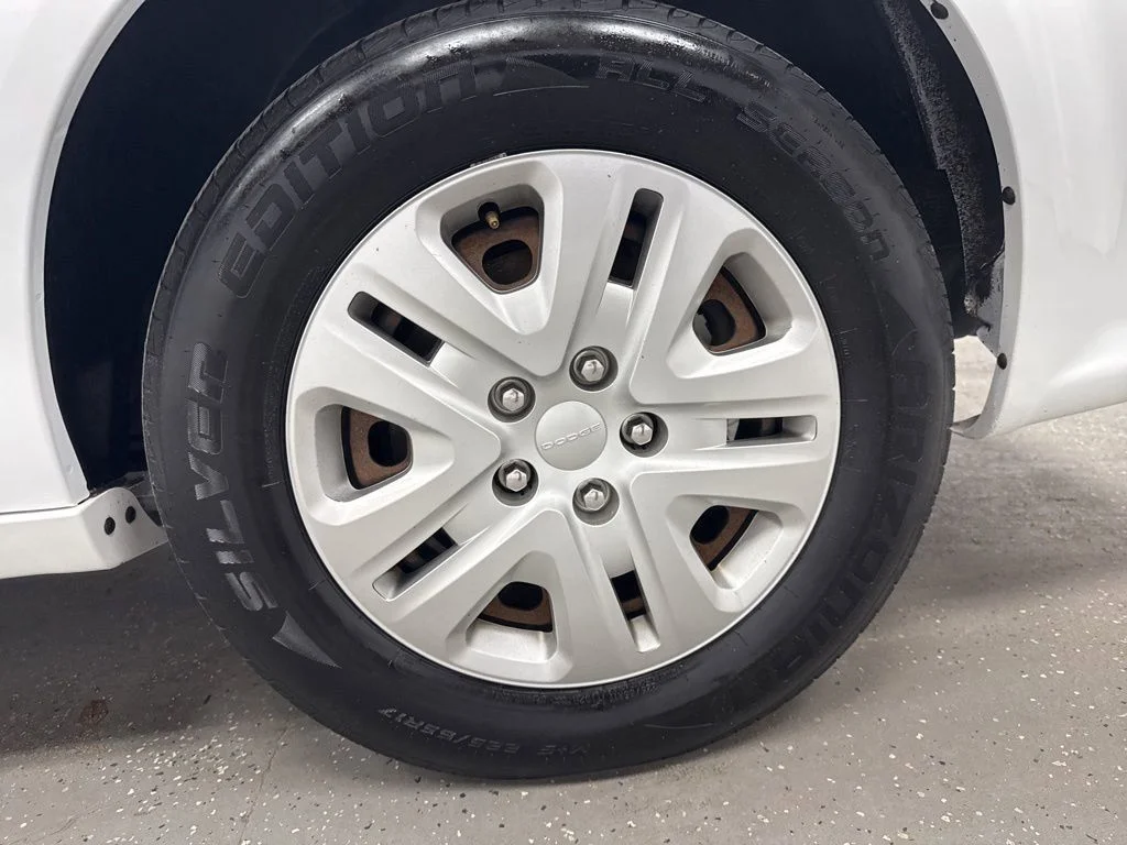 Used 2020 White Dodge SE image 5