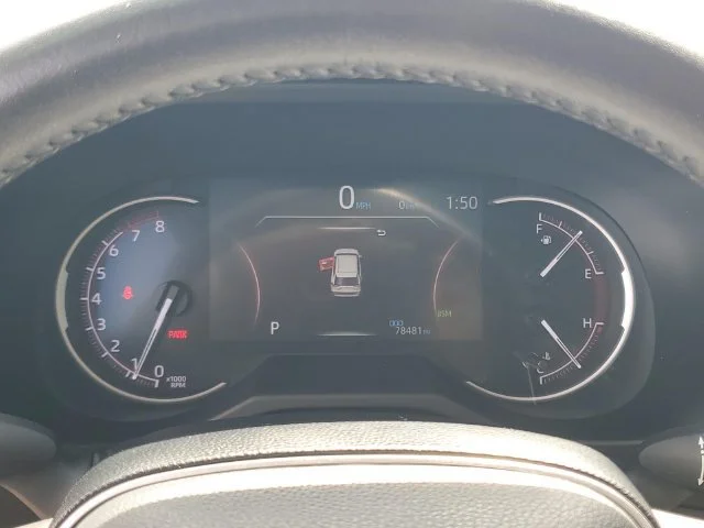 Used 2019 Blue Flame Toyota Adventure image 18