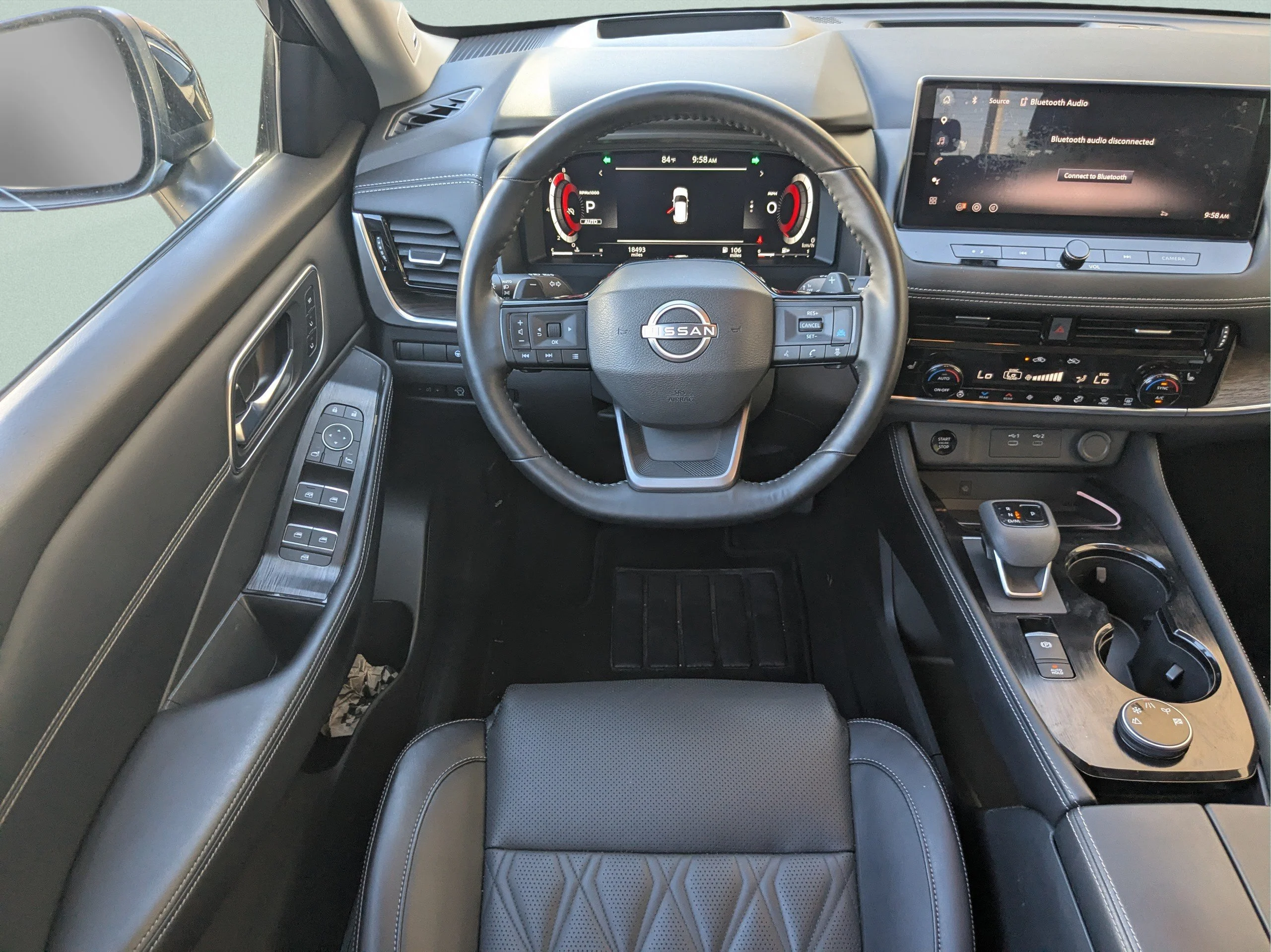 Used 2025 Super Black Nissan Platinum image 13