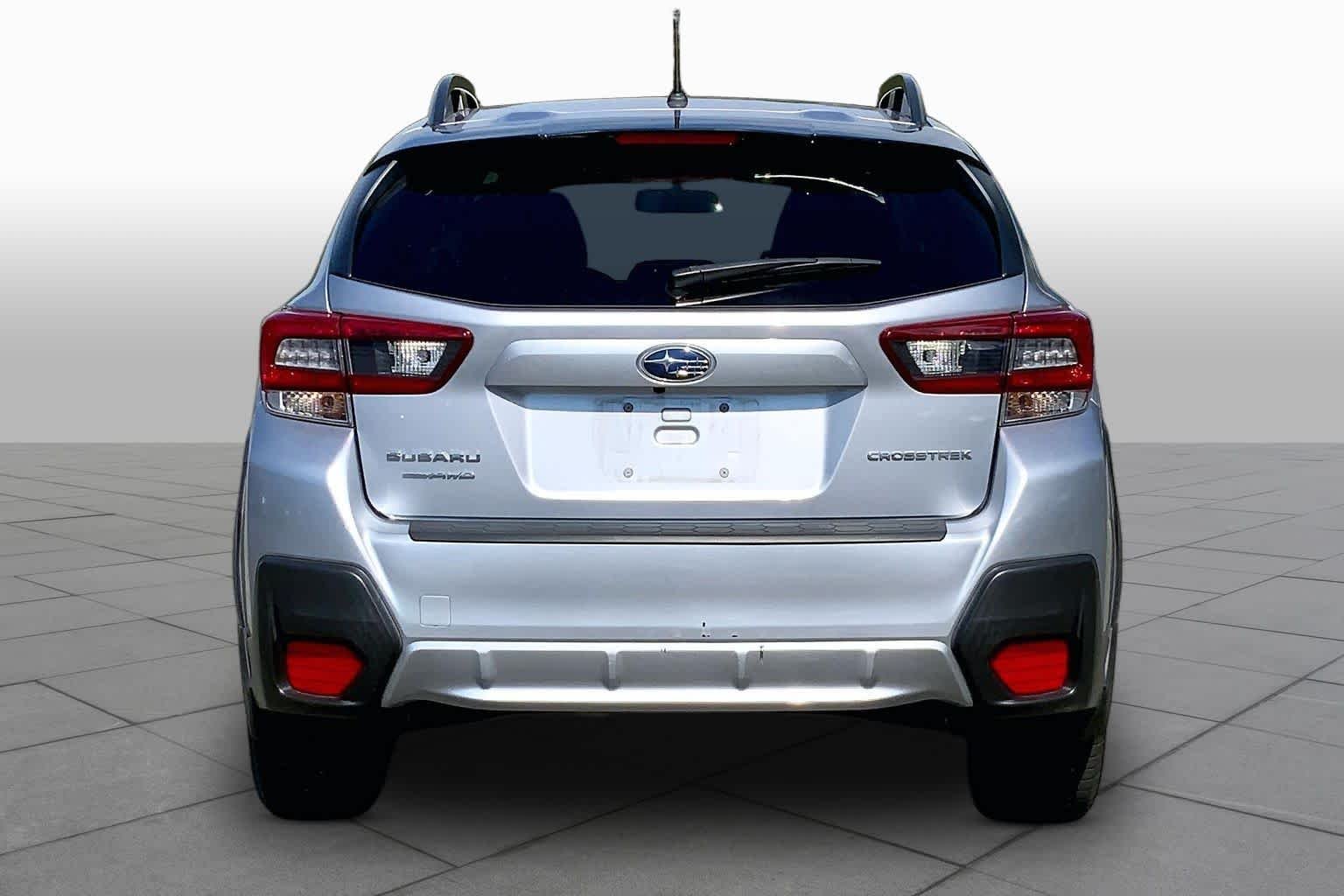 Used 2021 Ice Silver Metallic Subaru  image 5