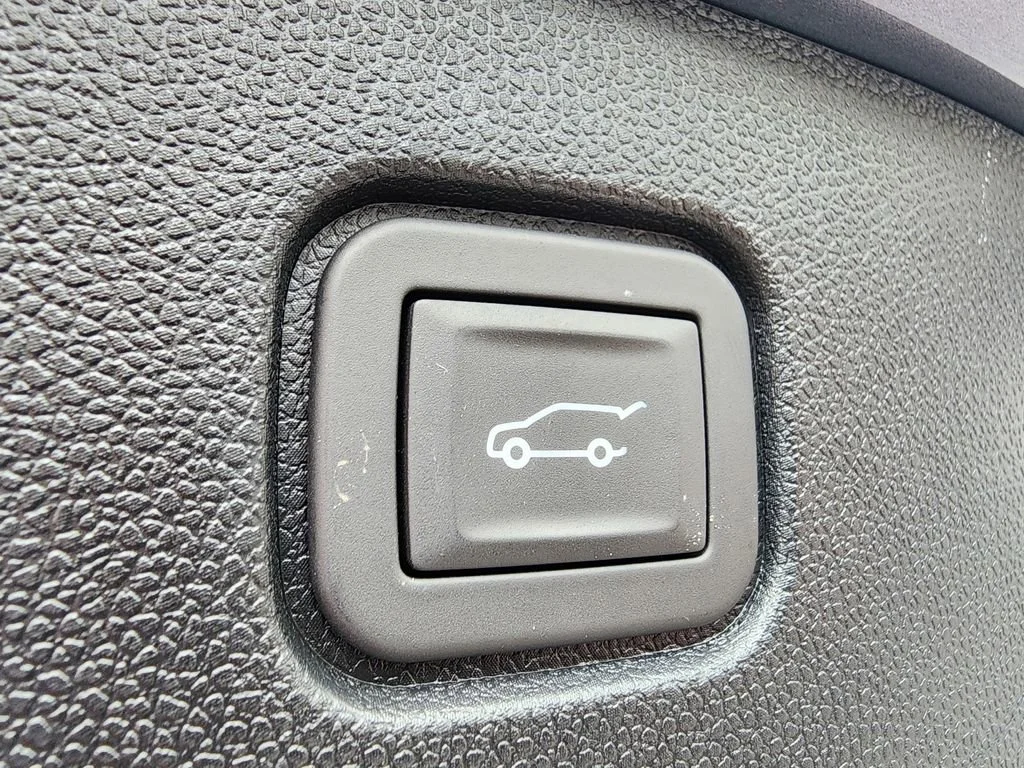 2025 Chevrolet Blazer EV LT - Photo 23