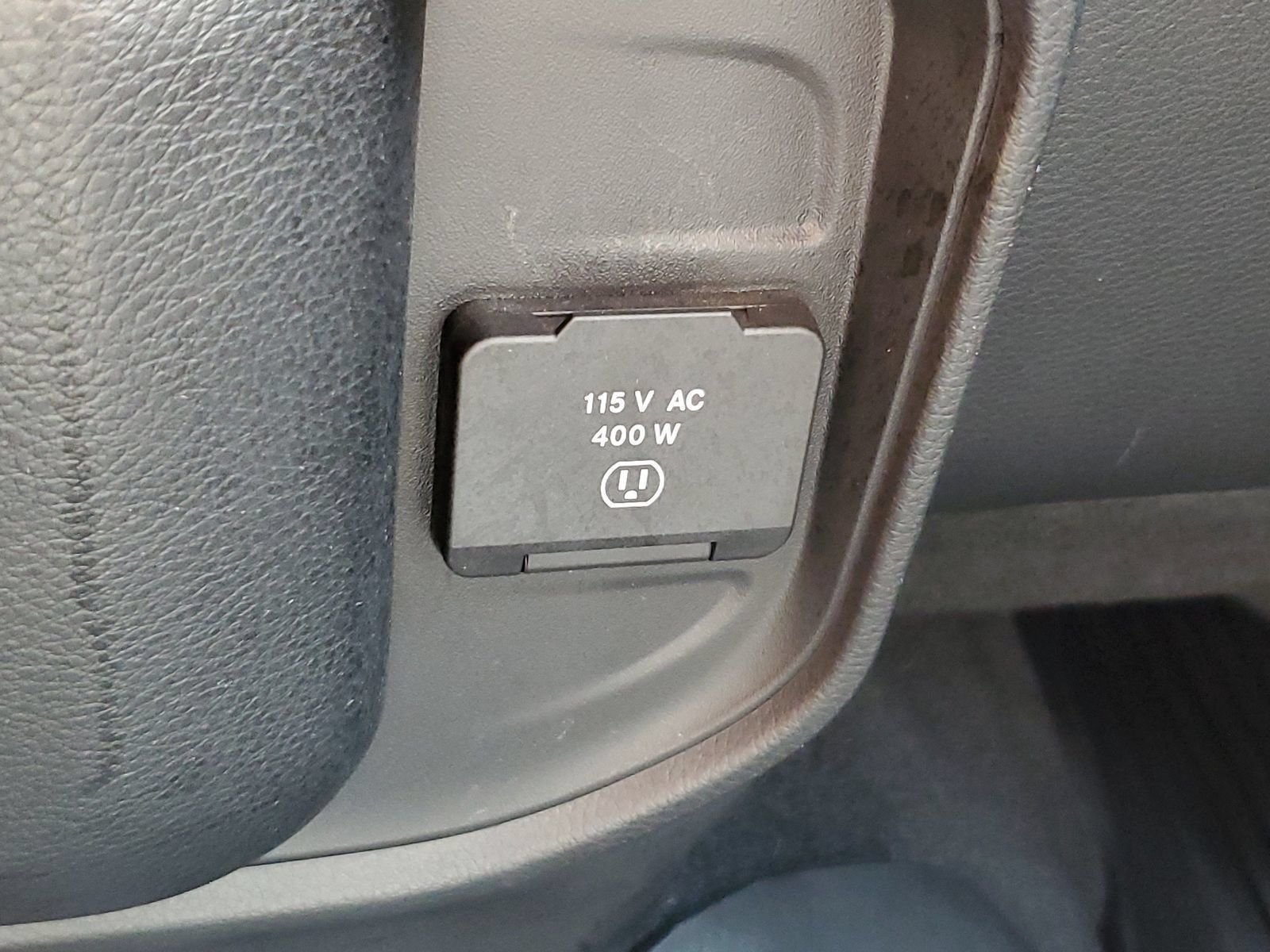 Used 2019 White Ram Big Horn image 29
