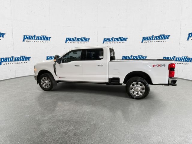 New 2025 Star White Metallic Tri-Coat Ford F-250® King Ranch® image 7