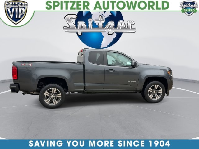 Used 2017 CYBER GRAY METALLIC Chevrolet 4WD WT image 16