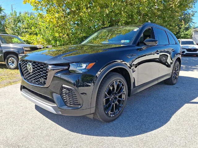 New 2026 Black Mazda 3.3 Turbo Premium image 2