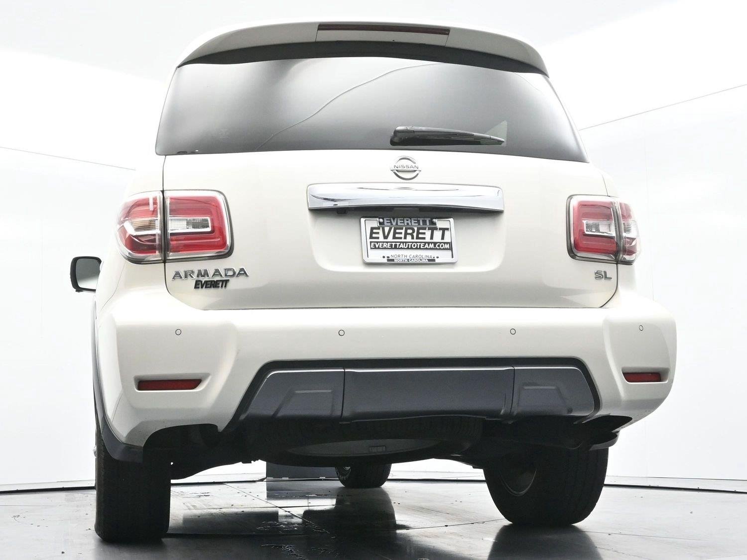 Used 2019 Pearl White Tricoat Nissan SL image 60