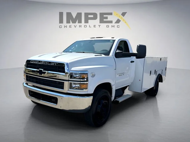 2024 Chevrolet Silverado 5500 HD Work Truck