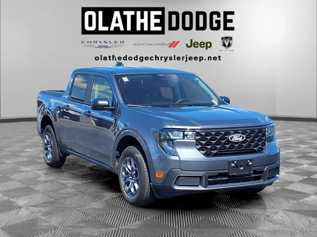 Used 2026 Gray Ford XLT image 29