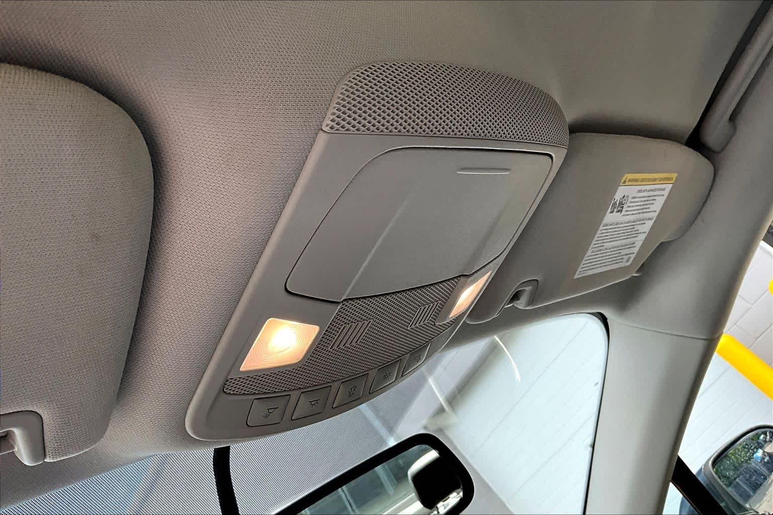 Used 2018 Magnetic Ford SE image 35