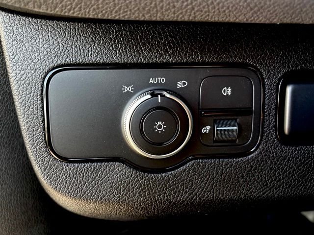 New 2026 Arctic White Mercedes-Benz  image 17