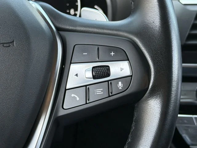 Used 2020 Gray BMW sDrive30i image 11