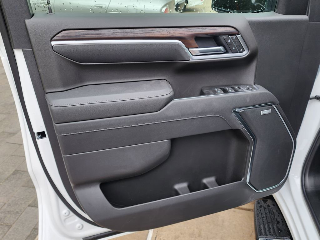 2026 GMC Sierra 1500 SLT - Photo 14