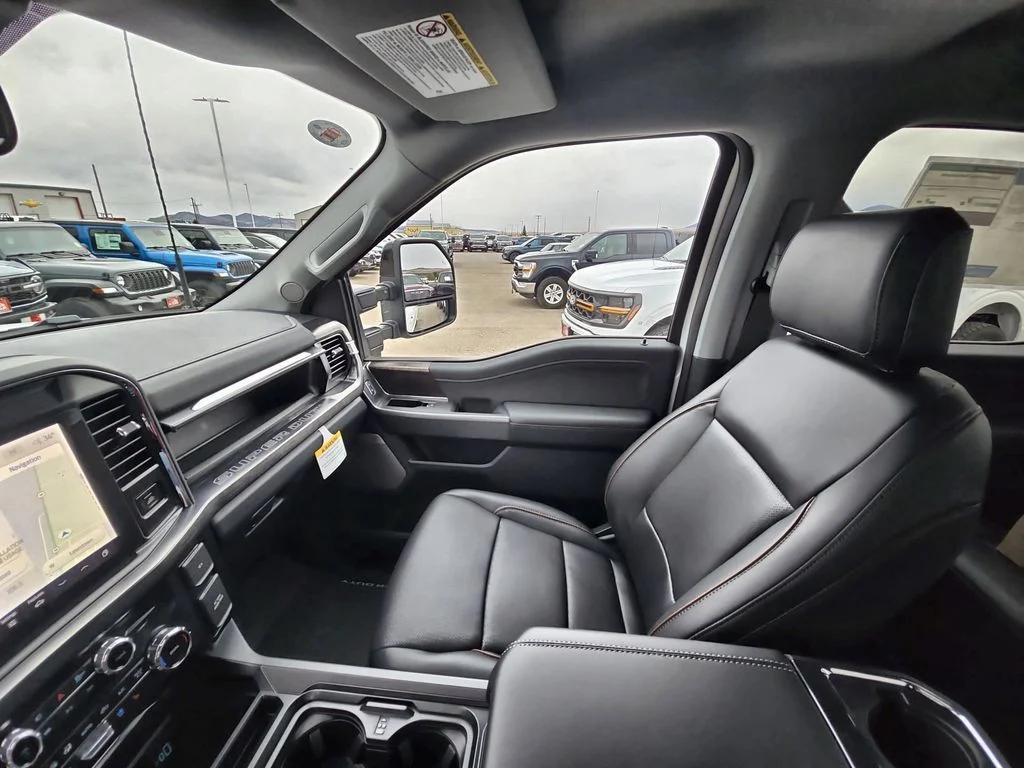 New 2026 Oxford White Ford F-350® Lariat® image 9
