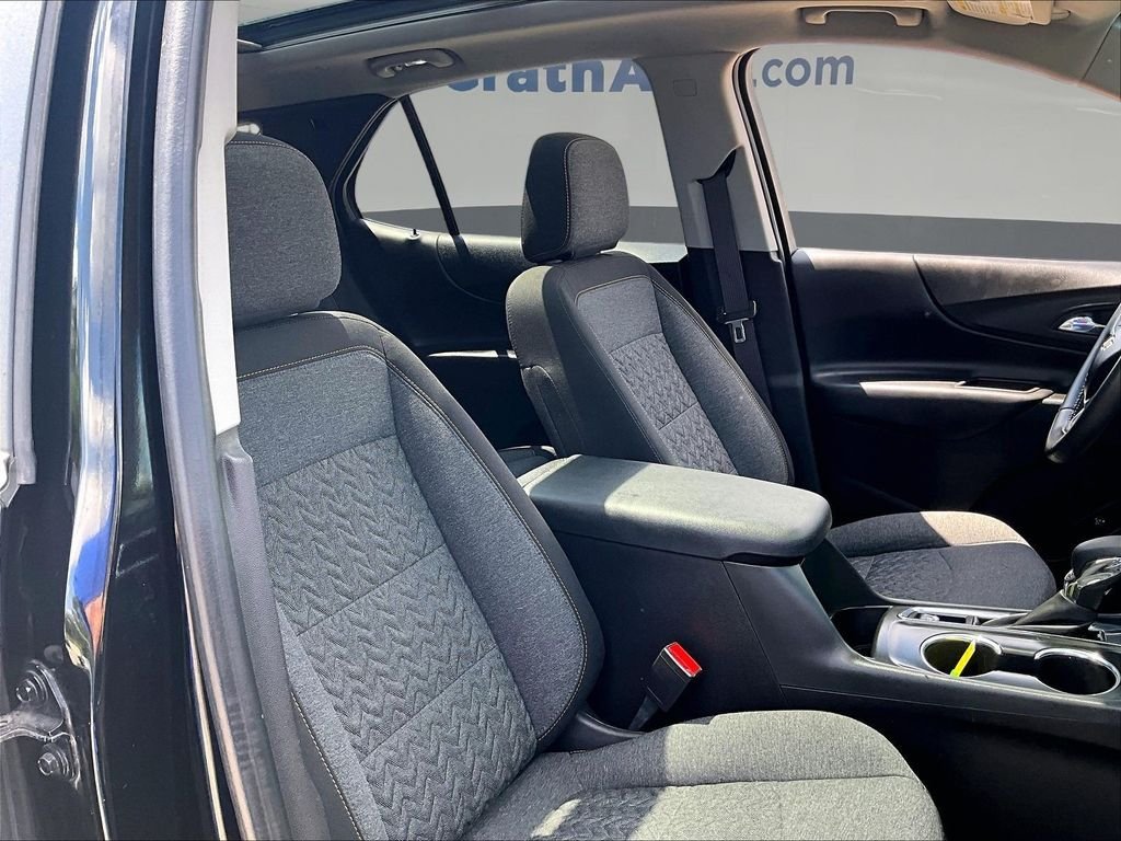 Used 2022 Black Chevrolet LT image 32