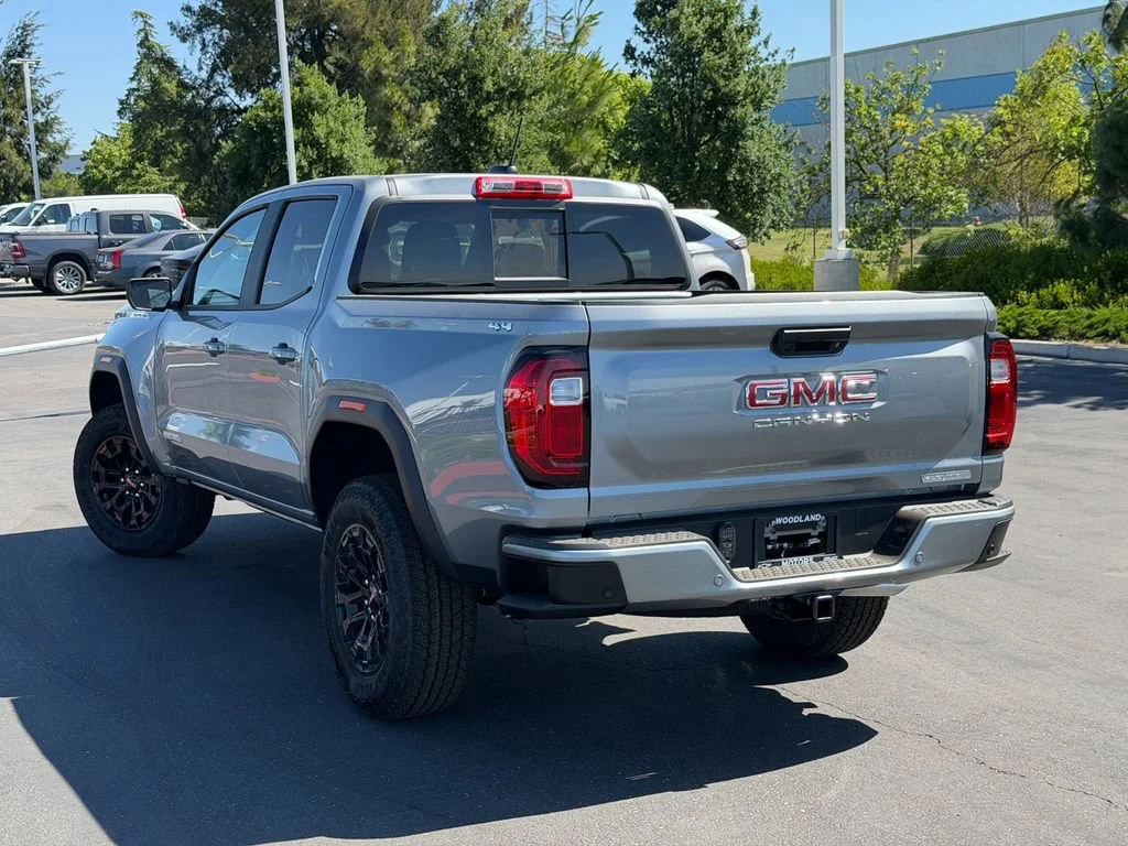 New 2026 Sterling Metallic GMC Elevation image 11