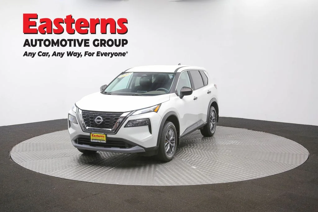 Used 2023 White Nissan S image 54