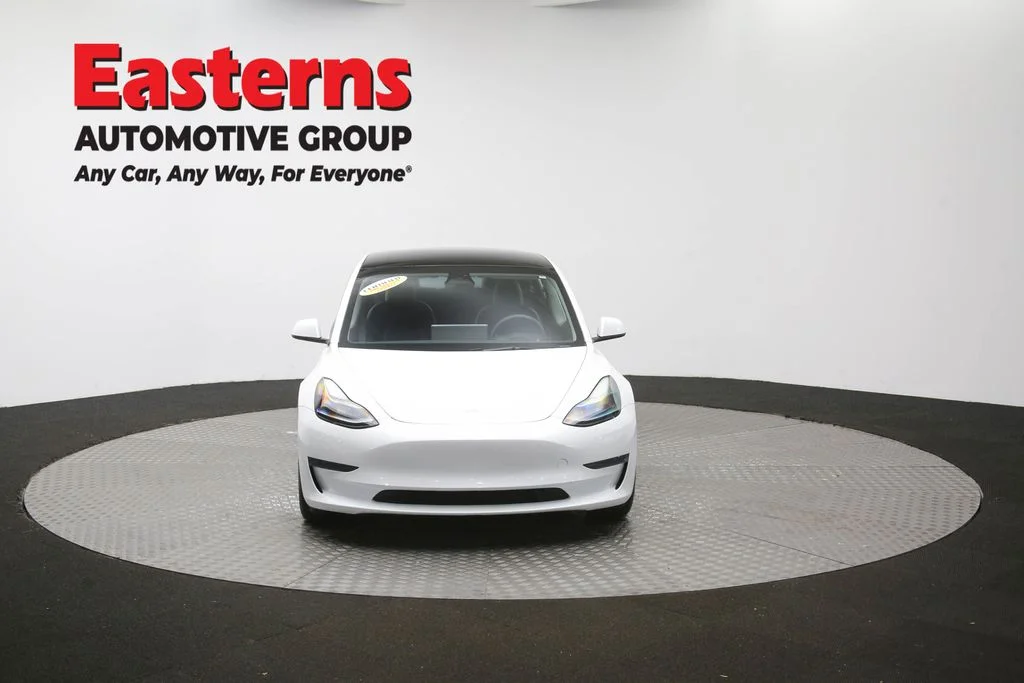 Used 2023 White Tesla Base image 47