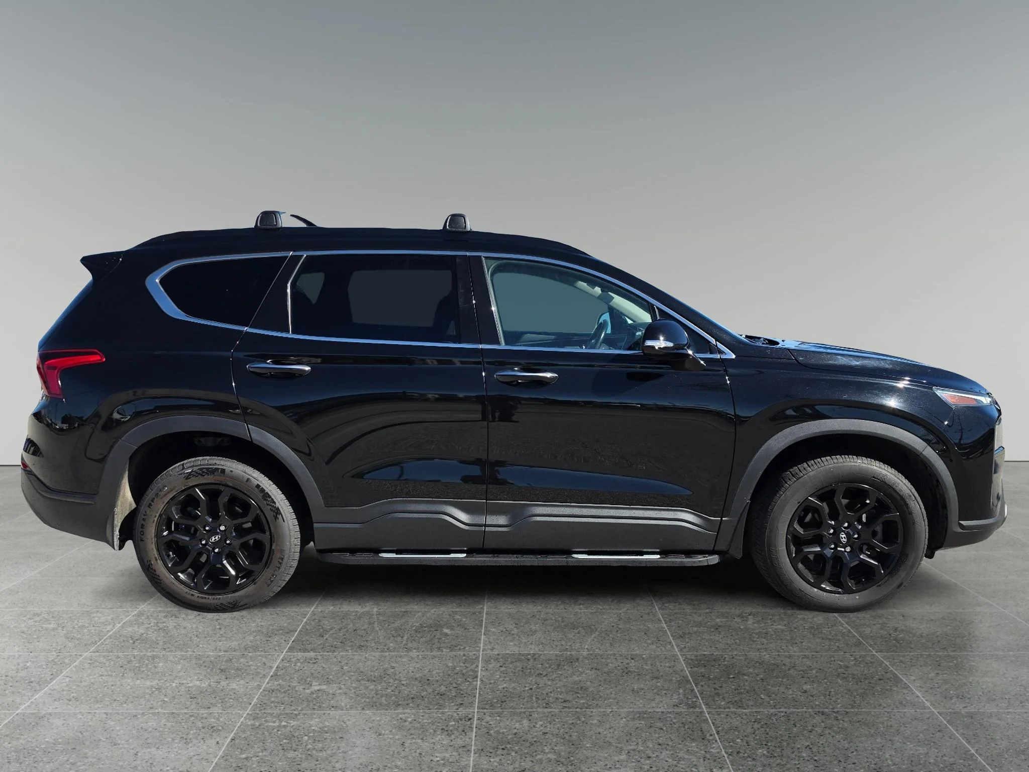 Used 2022 Twilight Black Hyundai XRT image 7