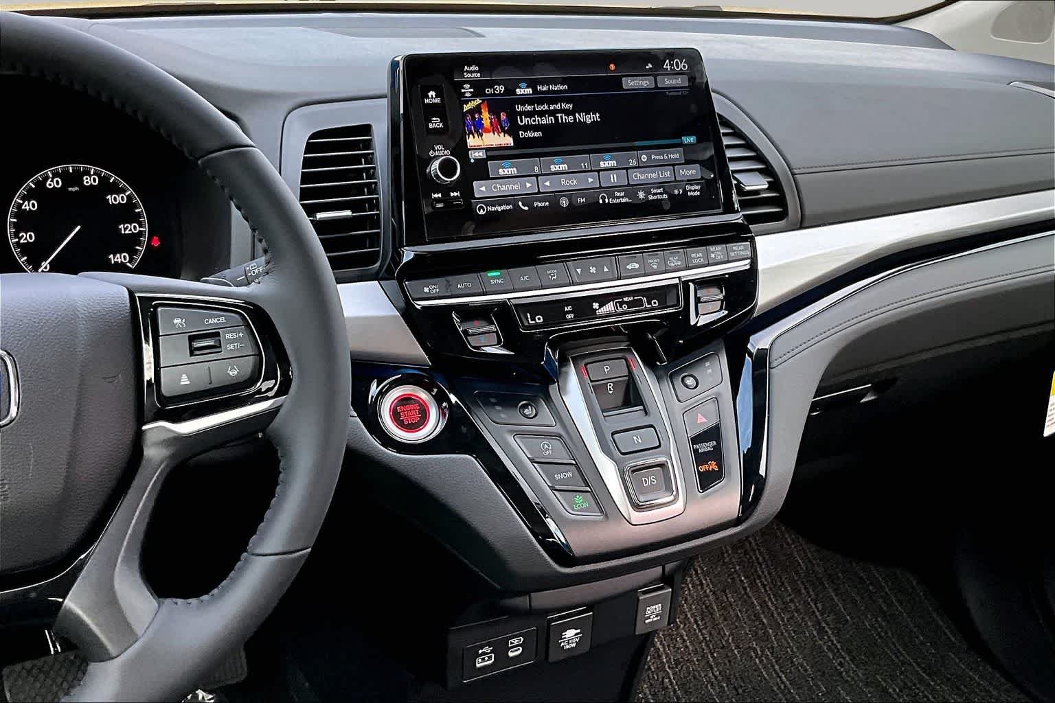 New 2026 Sonic Gray Pearl Honda Touring image 6