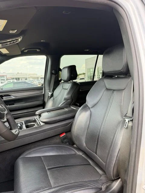 Used 2024 Silver Jeep Series II image 7