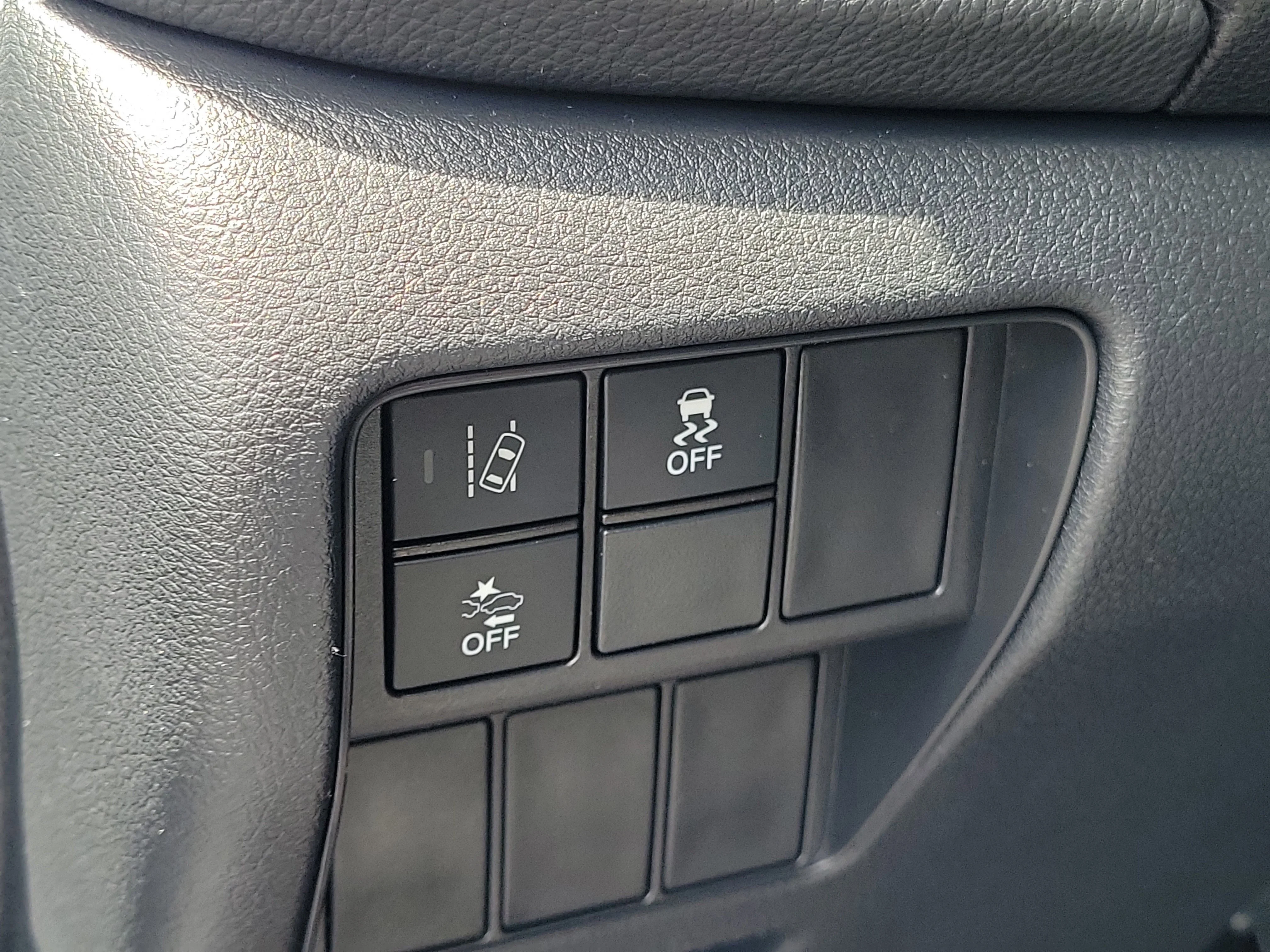 Used 2022 Gray Honda EX image 19