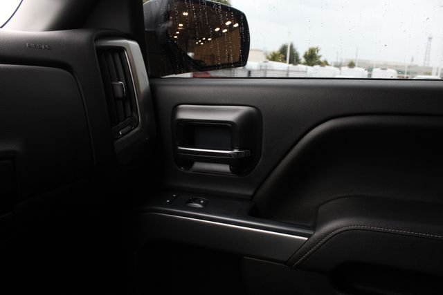Used 2015 Tungsten Metallic Chevrolet LT image 17